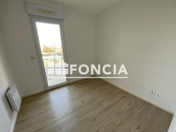 Location Appartement 2 pièces 34.72 m² - 6 RUE GEORGES MORVAN La Rochelle 17000