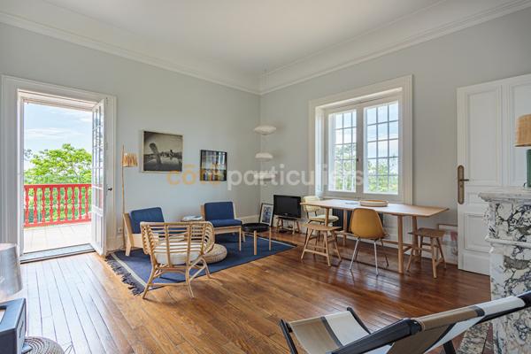 Vente
                Appartement64 m² - 3 Pièces -
                    GUETHARY (64210)