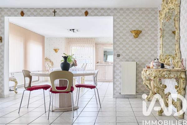 Maison à vendre 6 pièces 175 m² Faches-Thumesnil