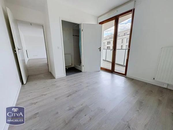 Appartement à vendre 4 pièces 73m² Brétigny-sur-Orge (91220)