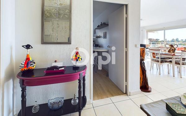 Appartement à vendre    4 pièces • 103,13 m2 Mandelieu-la-Napoule