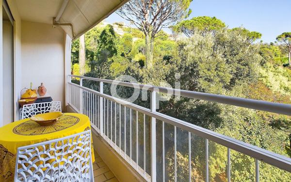 Appartement à vendre    4 pièces • 103,13 m2 Mandelieu-la-Napoule