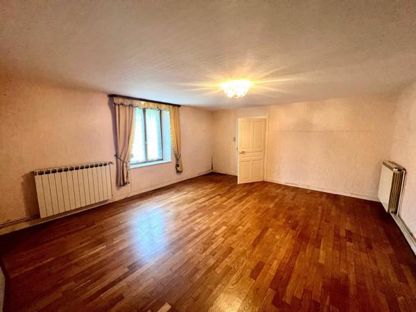 Maison à vendre    4 pièces • 110 m2 Le Val-d'Ajol