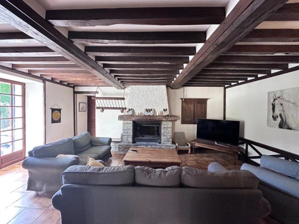 Maison à vendre 6 pièces GIEVILLE (50) avec 7086m2 terrain