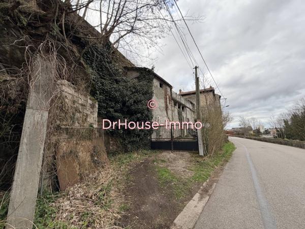 Immeuble à vendre 9 pièces de 261 m²
