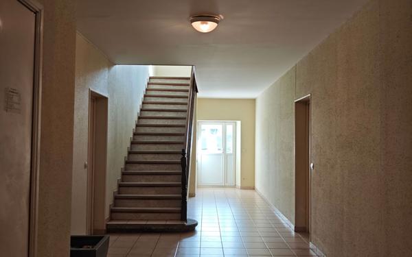 Immeuble à vendre    19 pièces • 462,29 m2 Mazamet