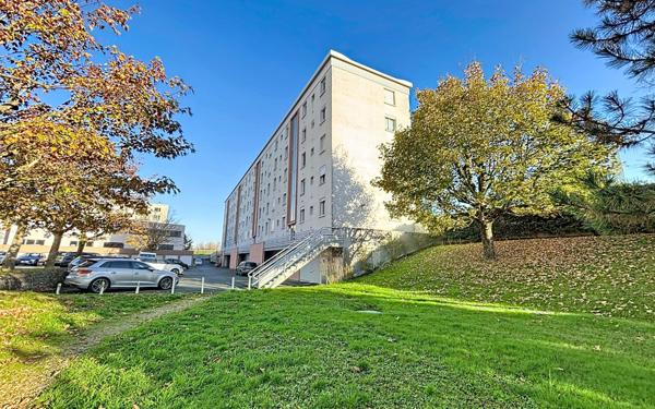 Appartement à vendre    3 pièces •  Tours
