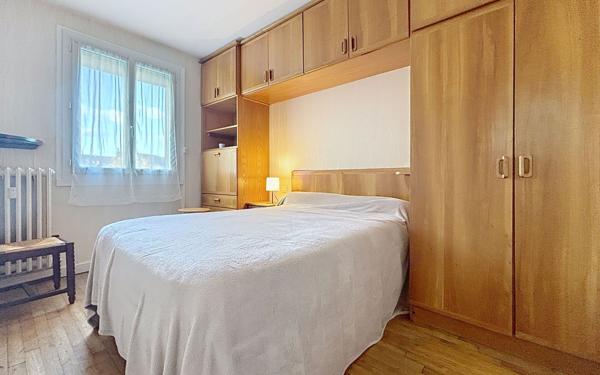 Appartement à vendre    3 pièces •  Tours
