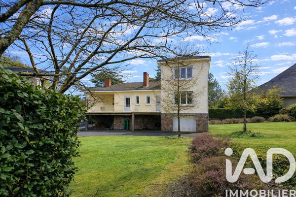 Maison à vendre 8 pièces 190 m² Essarts-en-Bocage