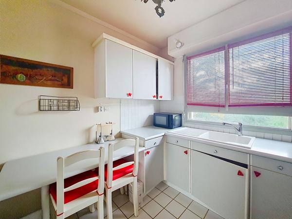 Orleans Saint Marceau tram A ! Appartement ascenseur T5 avec 2 parkings - balcon