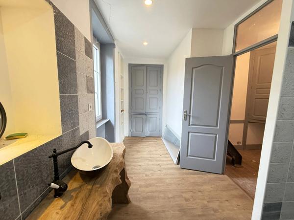 Maison à vendre 6 pièces SAINT VICTURNIEN (87)