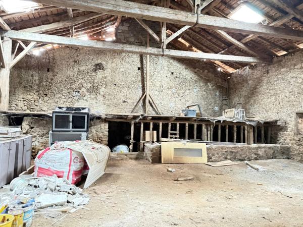 Maison à vendre 6 pièces SAINT VICTURNIEN (87)