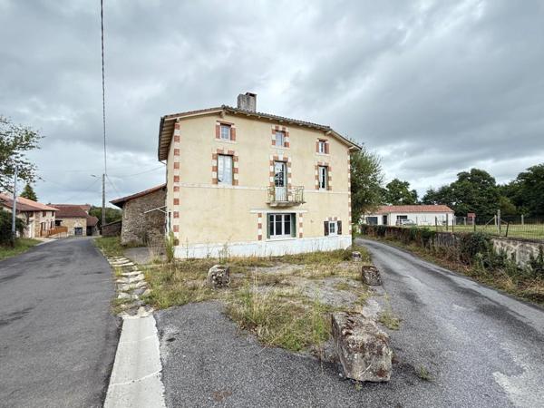 Maison à vendre 6 pièces SAINT VICTURNIEN (87)