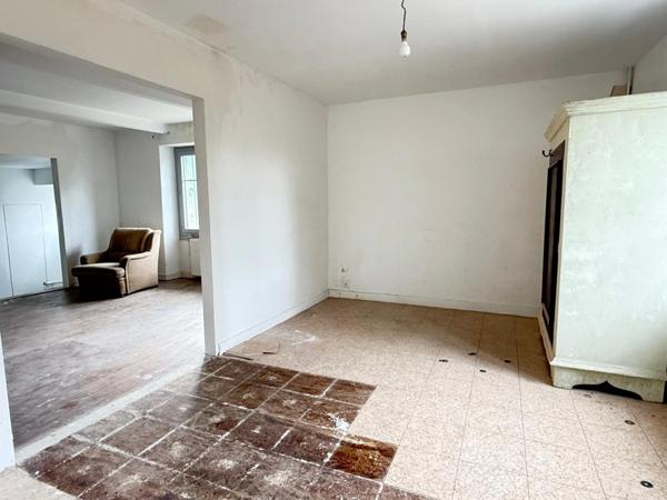 Maison à vendre 6 pièces SAINT VICTURNIEN (87)