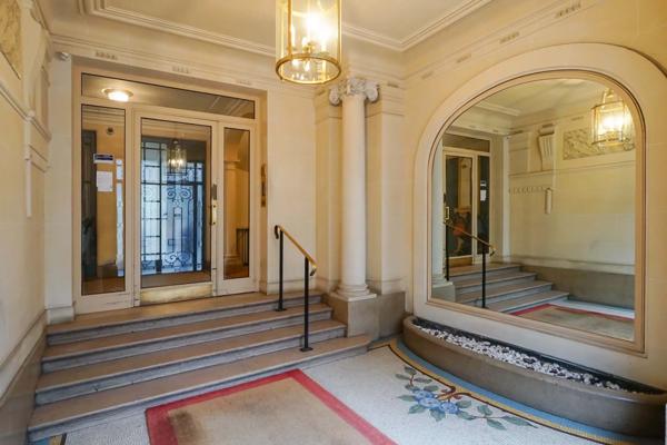 Appartement Paris 7 e - CHAMP DE MARS