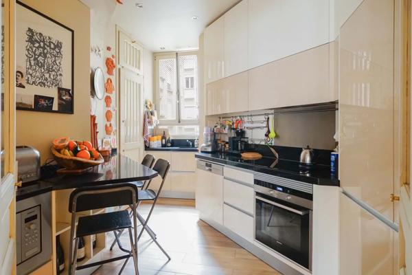 Appartement Paris 7 e - CHAMP DE MARS