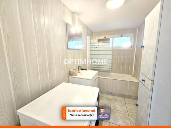 Belle maison de ville de 94 m², 3 chambres et garage ROUMAZIERES LOUBERT (16)