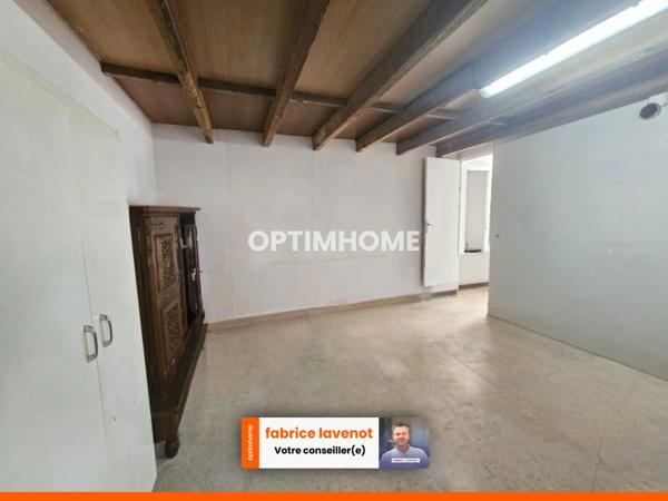 Belle maison de ville de 94 m², 3 chambres et garage ROUMAZIERES LOUBERT (16)