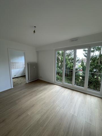STUDIO 27m² 510 € / mois C.C.*