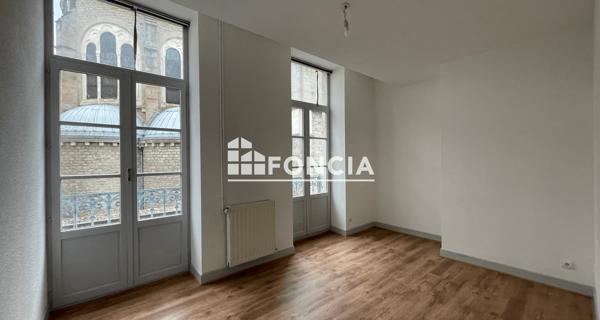 Location Appartement 5 pièces 108.72 m² - Saint-étienne 42000