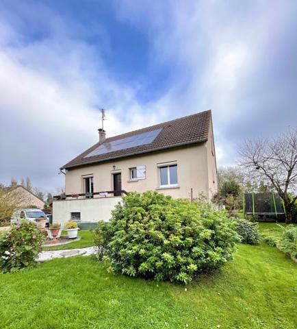 5 minutes de Bourges Maison de 4 chambres