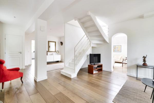 Maison Rueil-Malmaison - MONT-VALÉRIEN