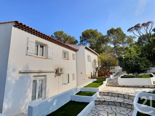 Maison à vendre  5 pièces - 150,73 m2 FREJUS - 83
