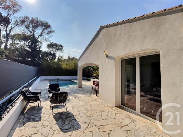 Maison à vendre  5 pièces - 150,73 m2 FREJUS - 83