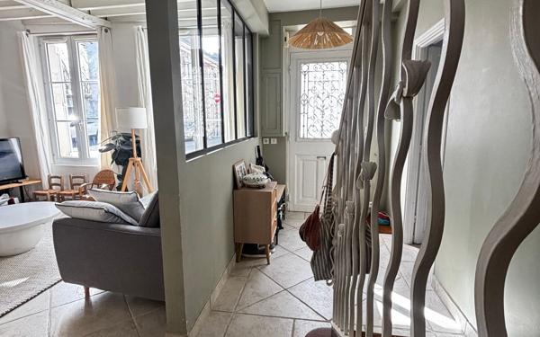 Maison à vendre    5 pièces • 121 m2 Compiègne