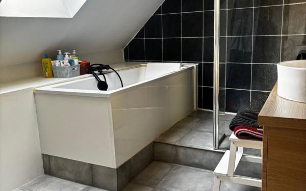 Maison à vendre    5 pièces • 121 m2 Compiègne