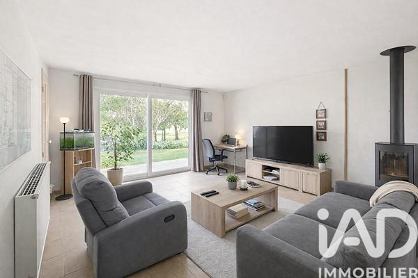 Maison à vendre 7 pièces 125 m² Le Perray-en-Yvelines