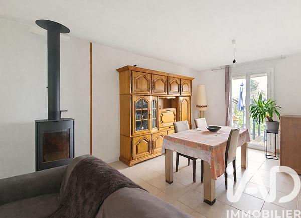 Maison à vendre 7 pièces 125 m² Le Perray-en-Yvelines