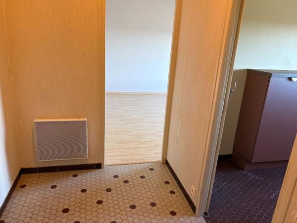 À vendre : Appartement 2 pièces de 51m² à Bressuire très bien placé