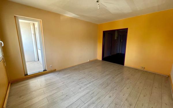 Appartement à vendre    3 pièces • 70,32 m2 Saint-Genis-Laval