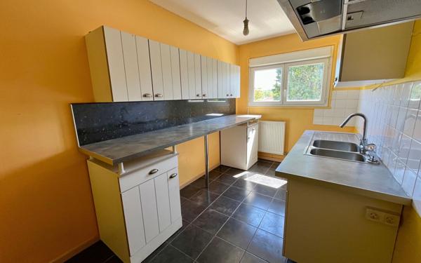 Appartement à vendre    3 pièces • 70,32 m2 Saint-Genis-Laval