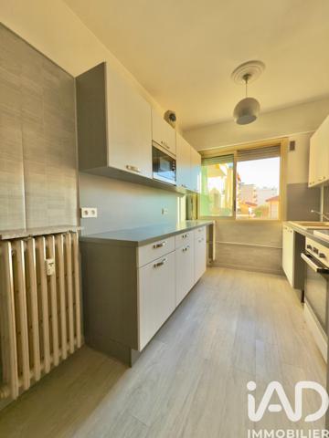 Appartement à vendre 3 pièces 72 m² Saint-Laurent-du-Var