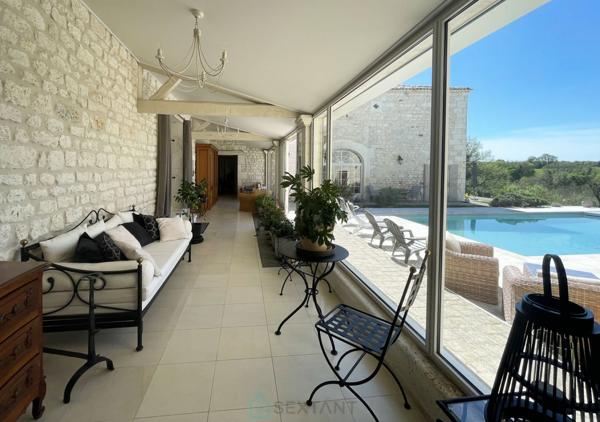 PROPRIETE D’EXCEPTION DE 455 M² SUR UN TERRAIN DE 3 628 M²