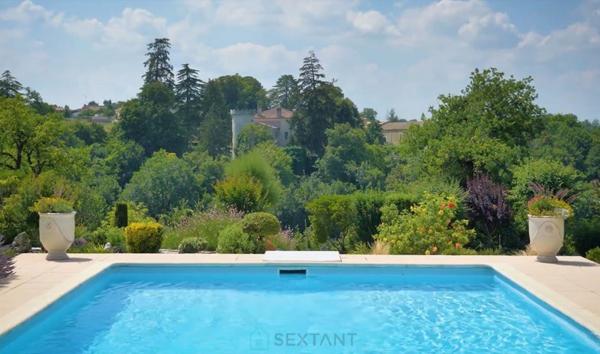 PROPRIETE D’EXCEPTION DE 455 M² SUR UN TERRAIN DE 3 628 M²