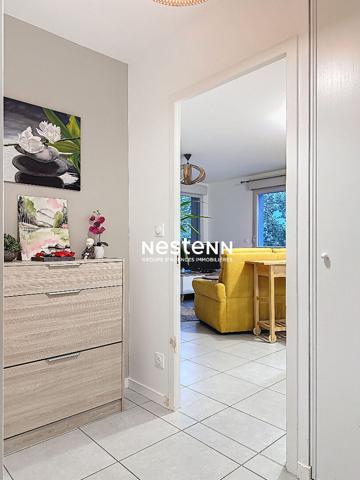 SATHONAY CAMP APPARTEMENT T2 DERNIER ETAGE AVEC GRANDE LOGGIA