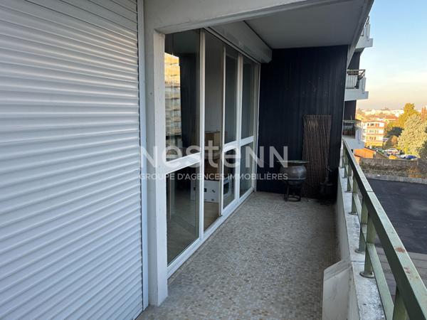 Villefranche Sur Saone T3 de 79 m2 - grand séjour - balcon - exposé Est/ouest - proche centre-ville