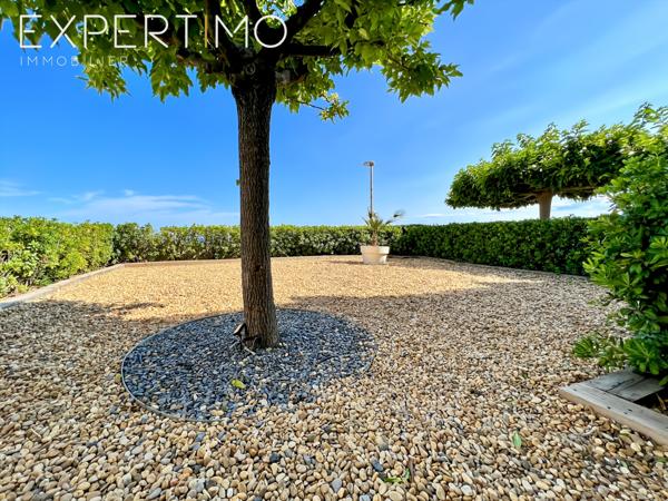 Montpellier (34000) Appartement de Type T3 avec belle terrasse, très beau jardin, deux places de parking, un cellier .