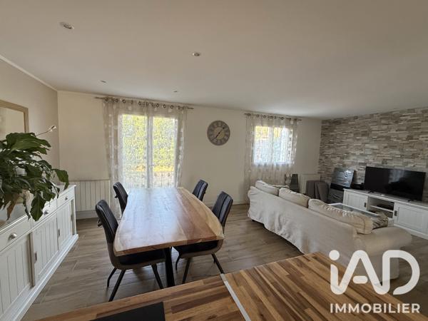 Maison à vendre 5 pièces 92 m² Soisy-sur-Seine