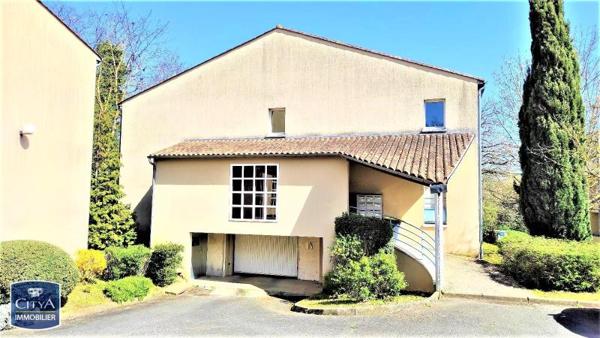 Appartement à louer 1 pièce 28.02m²