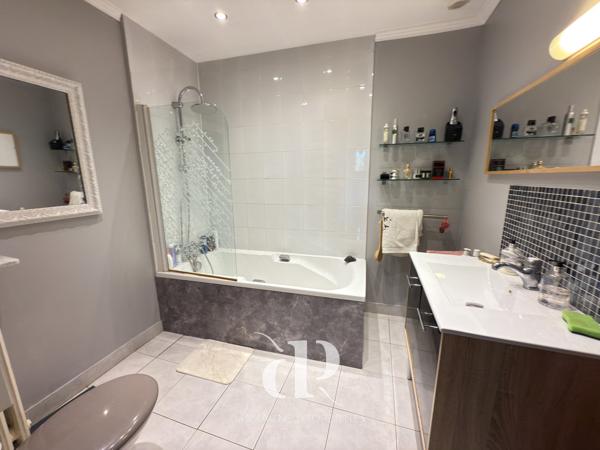 Beaumont-de-Lomagne (82500) Maison de Maître avec un potentiel exceptionnel