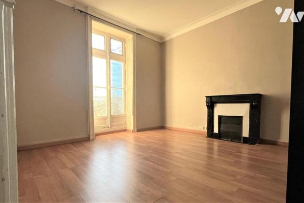 Nantes SNCF Jardin des Plantes, T2 de charme sans vis-à-vis, 51 m²