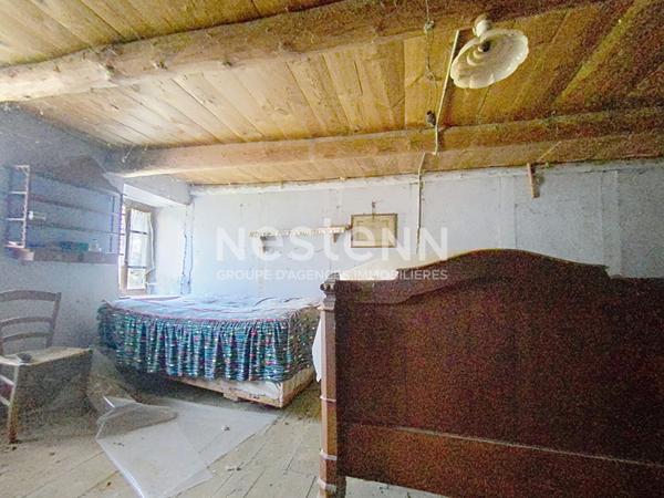 EXCLUSIVITE ! Hameau de Retournac Ancien corps de ferme à rénover sur 1500 m2 de terrain