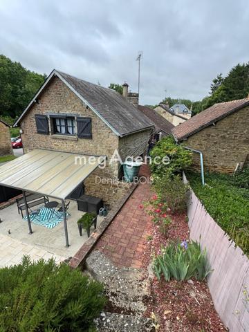 Maison à SAINT-PIERRE-DES-NIDS, 53370 - 6 pièces 140m²