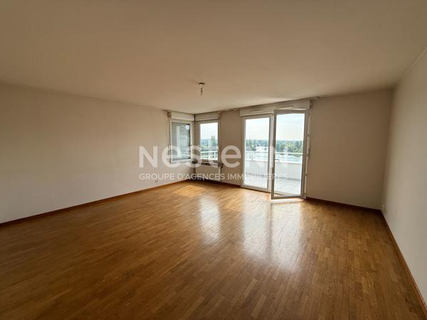 Appartement Viry Chatillon 3 pièce(s) 70.30 m2