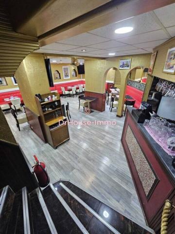 Commerce à vendre de 110 m²