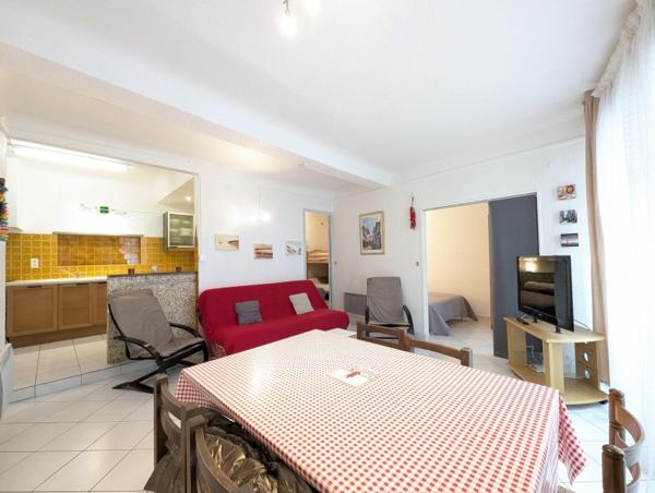 Vente / Appartement à Saint-Jean-de-Luz (64500)